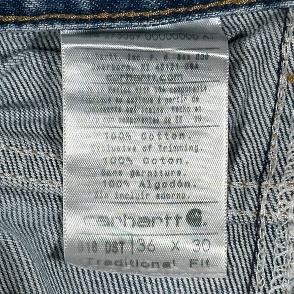 Carhartt Jeans Mens 34x26 Blue Denim Distressed Traditional Fit Workwear B18 DST - Picture 8 of 12